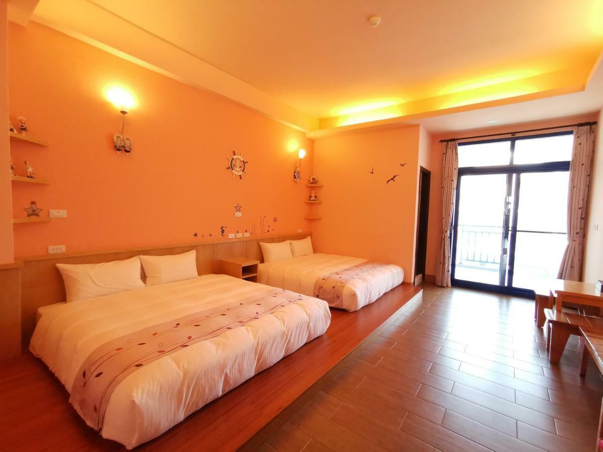 Love Ocean & Happy Bay Homestay Donggang Dış mekan fotoğraf